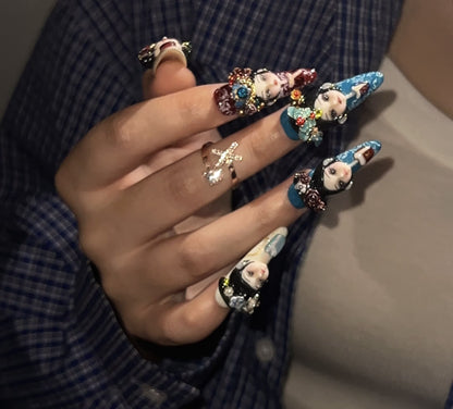 手绘娃娃头美甲贴片