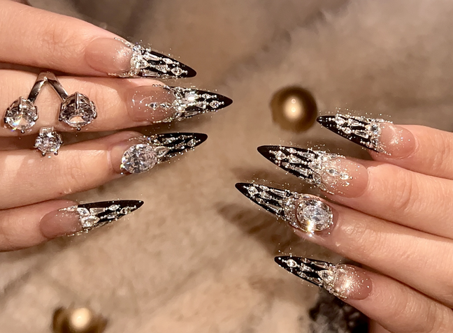 Press-On Nails | ManiRococo