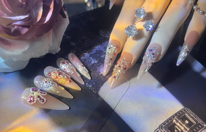 手工高级贴钻美甲片 | Handcrafted Crystal Nail Art