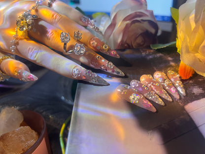 手工高级贴钻美甲片 | Handcrafted Crystal Nail Art