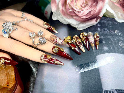 高级贵气手绘带钻美甲片 | Hand-Painted Crystal Luxury Press-On Nails
