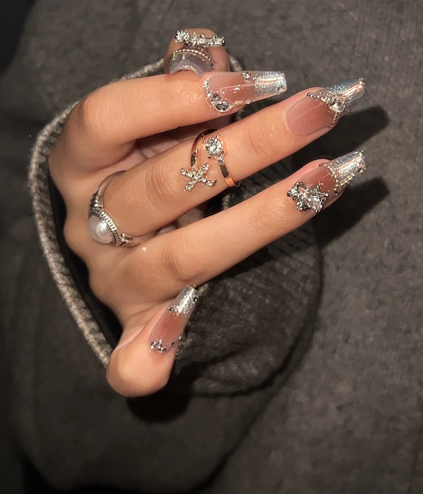 法式渐变贴钻高级美甲