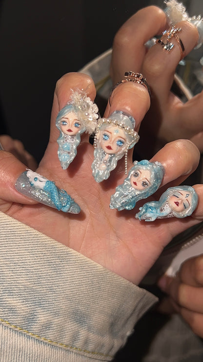 手绘美人鱼娃娃头美甲贴片