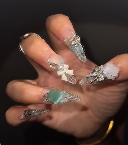 冰感水晶立体雕花美甲