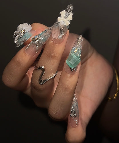 冰感水晶立体雕花美甲