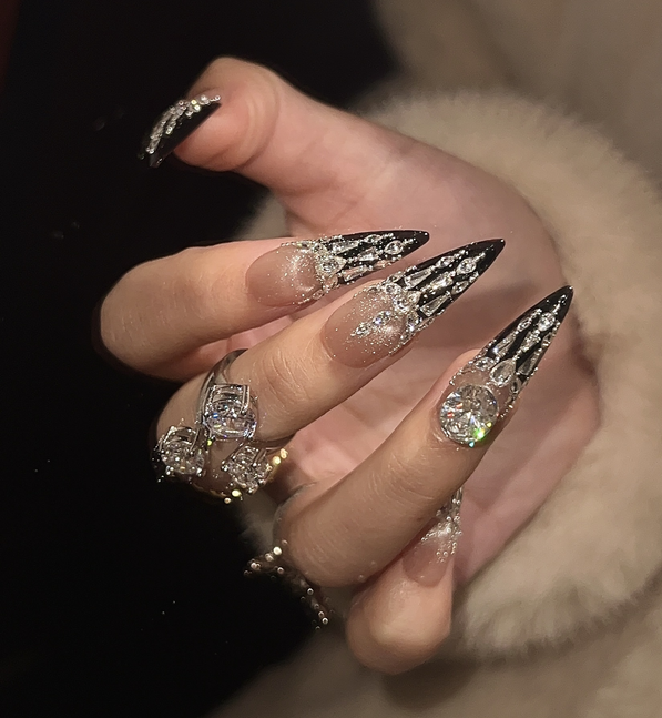 Press-On Nails | ManiRococo