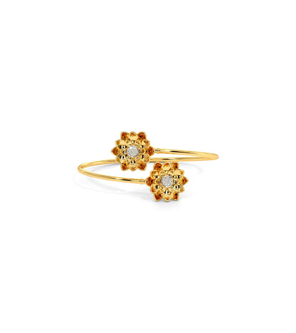 Floral gold bangle